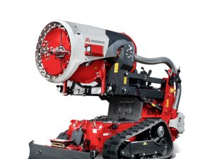 مه آب در اطفای حریق با Magirus AirCore نسل جدید ربات آتشنشان