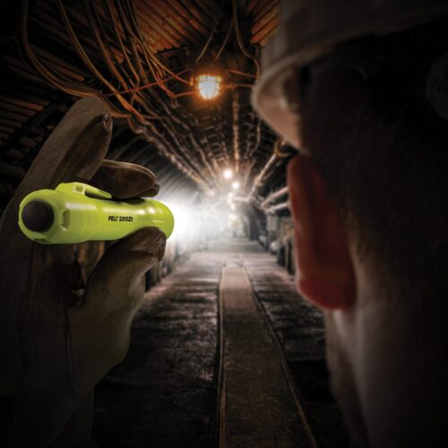 ابزار روشنایی که با آن حتی انتهای تونل هم به راحتی می بینید!
