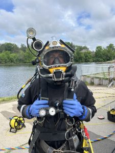 عملیات امداد و نجات زیر آب با فناوری پیشرفته غواصی